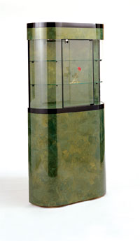 Omega Curved Wall Display Case