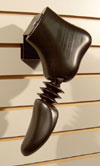 Men�s Side Shoe Display � Left